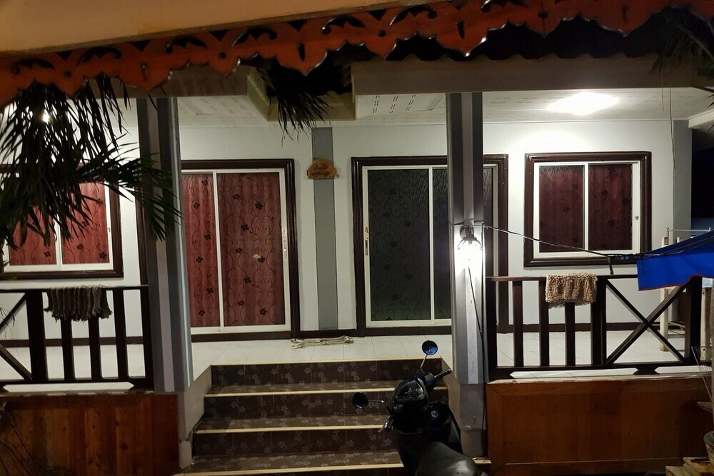 Ко-Лан: Thai House Resort