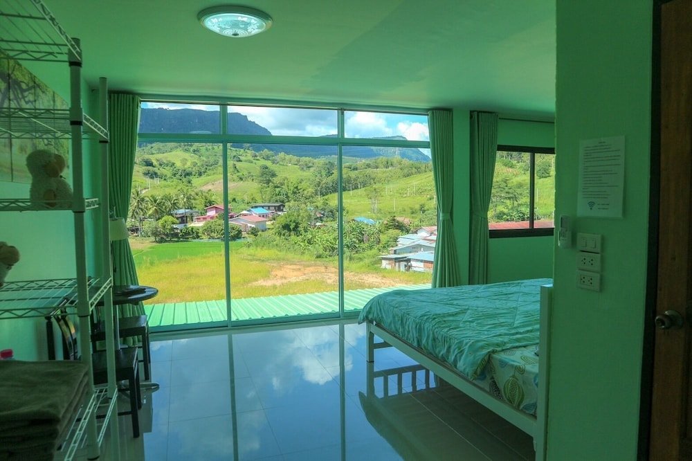 Кхэм Сон: Ingkho Khao Kho