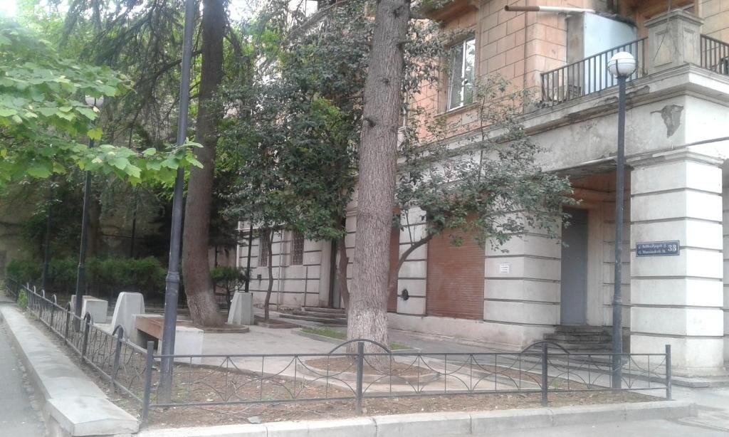 Тбилиси: 31 Giorgi Mazniashvili Street