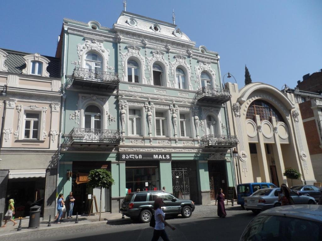Тбилиси: 31 Giorgi Mazniashvili Street