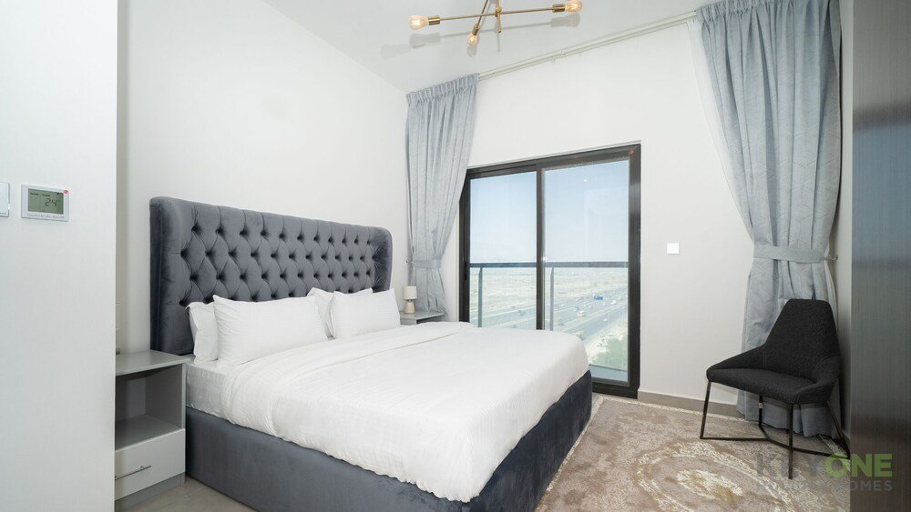 Дубай: Solitary Two Bedroom Suite in JVC