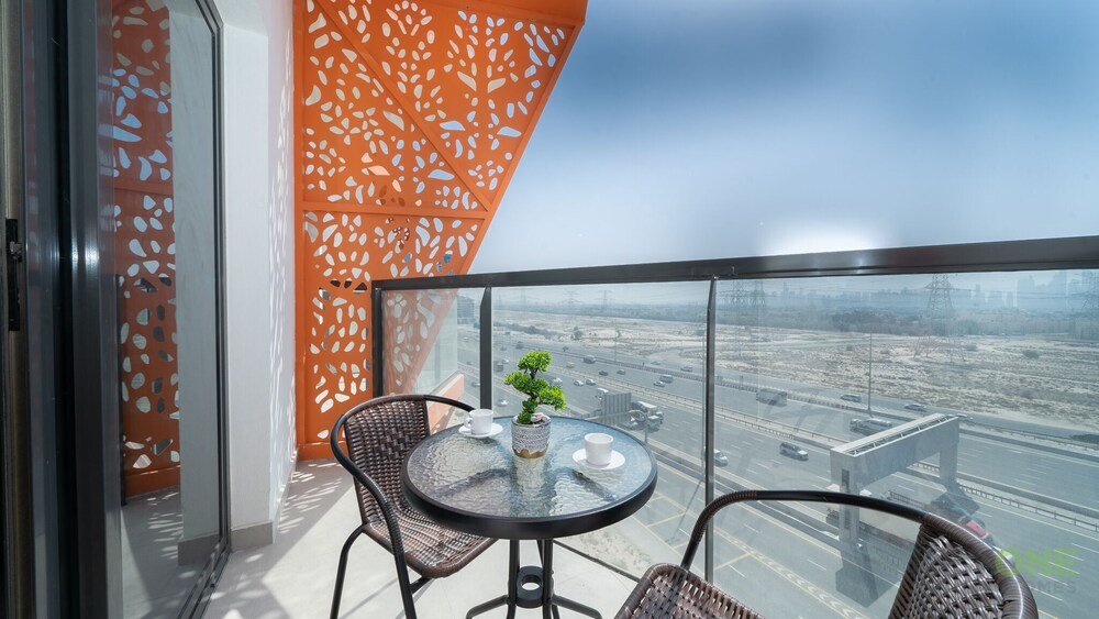Дубай: Solitary Two Bedroom Suite in JVC