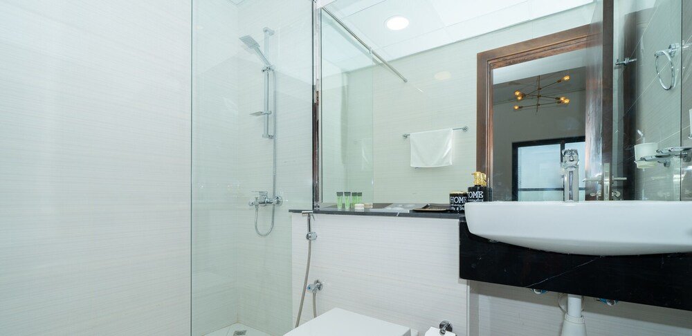 Дубай: Solitary Two Bedroom Suite in JVC
