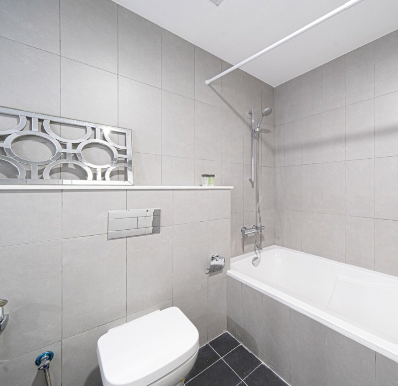 Дубай: Lavish 2BR Suite with Full Sea View