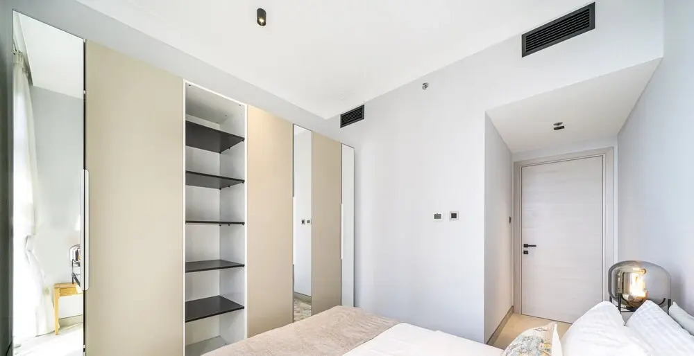 Дубай: Spectacular 3BR Suite with Marina View