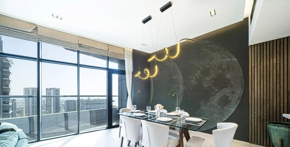 Дубай: Spectacular 3BR Suite with Marina View