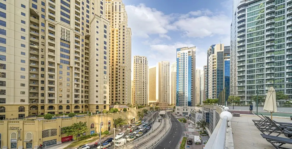 Дубай: Spectacular 3BR Suite with Marina View