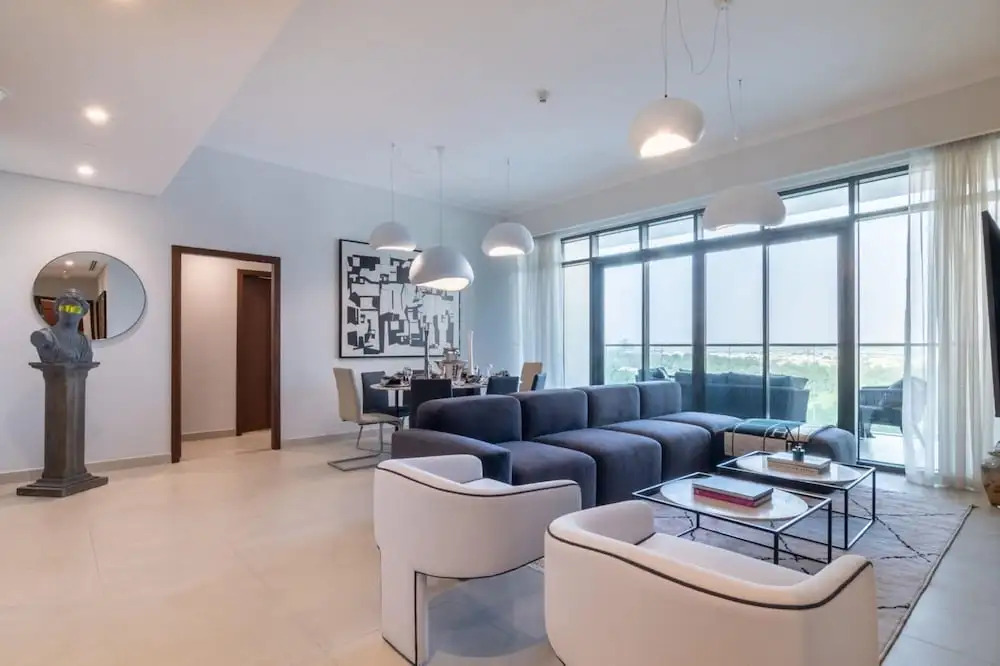 Дубай: DXB - Vida Emirates Hills - R2 - 502 - DM