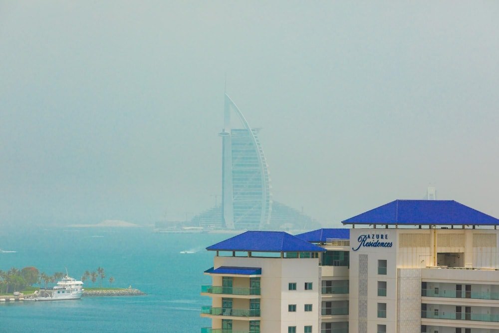 Дубай: DXB - Five - 41509 - PJ