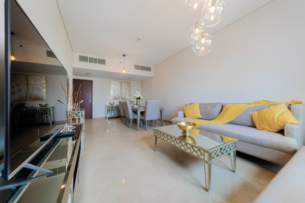Дубай: DXB - Sparkle Tower - 1 - 2704 - DM
