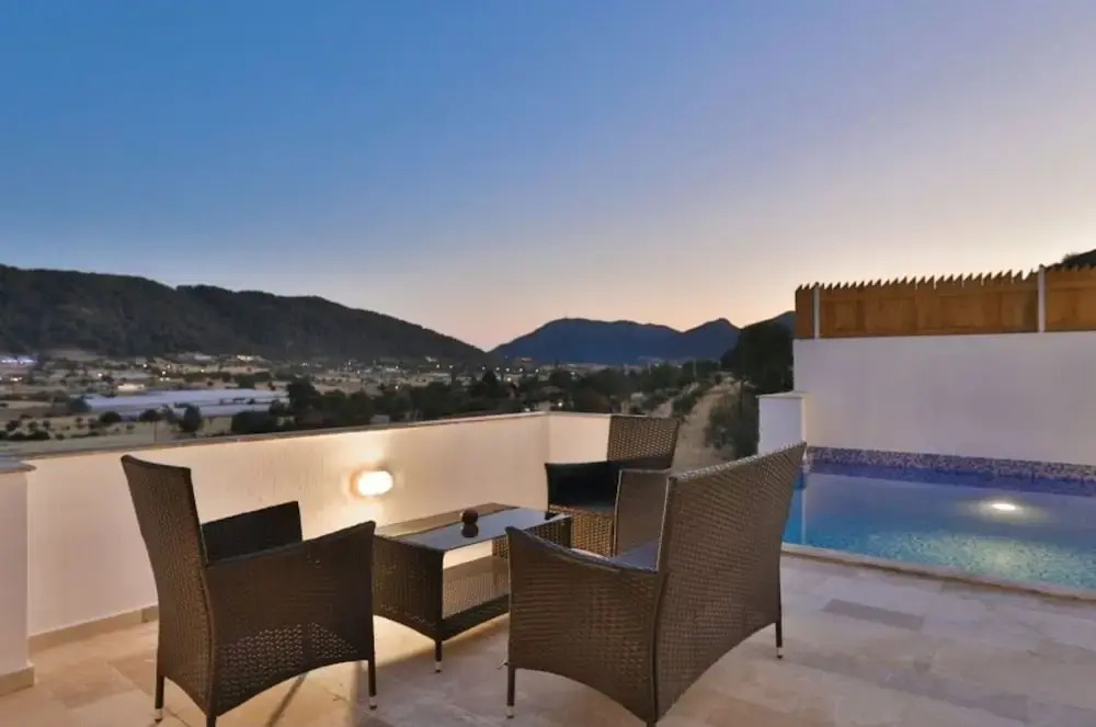 Сарыбелен: Villa Duruk 1 bed Villa With Pool, Breakfast Included