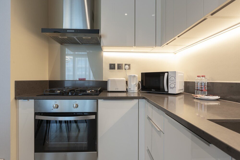 Дубай: Guestready - Urban Apartment in Marina Gate, Central Location!