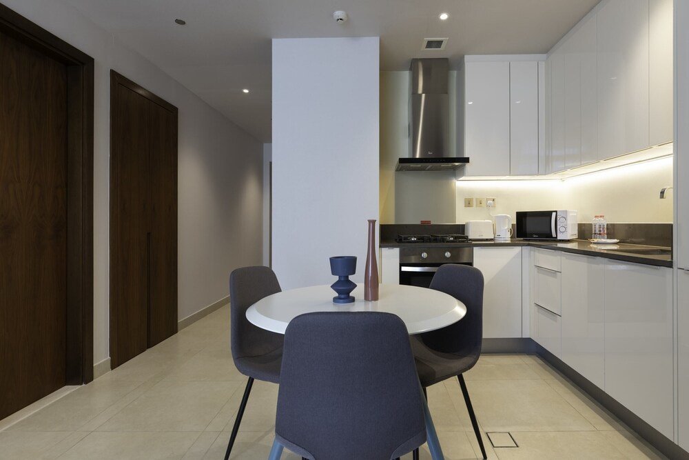 Дубай: Guestready - Urban Apartment in Marina Gate, Central Location!
