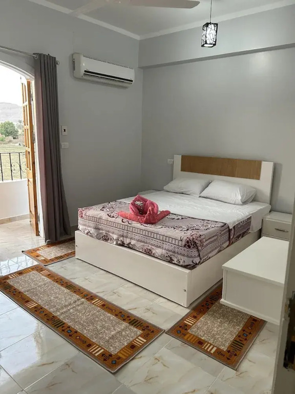 Луксор: Lemon Tree Guest House and Swimming Pool