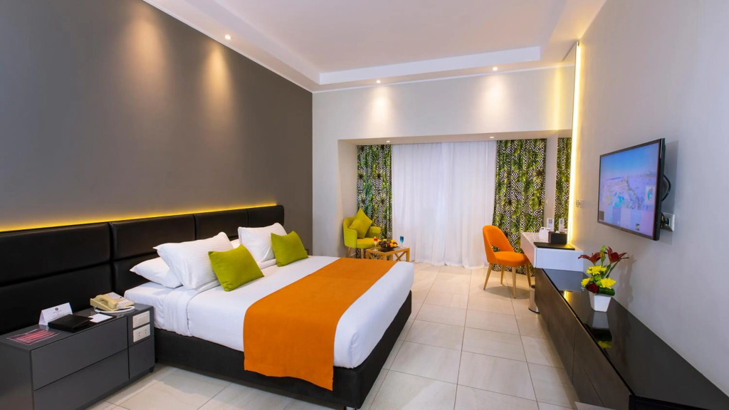Шарм-эш-Шейх (Шарм-эль-Шейх): Naama Bay Suites & Spa