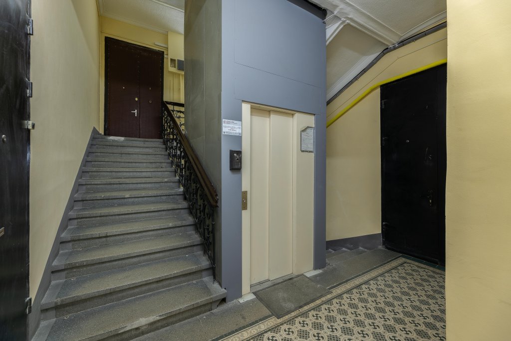Москва: Квартира Кривоарбатский  1.2