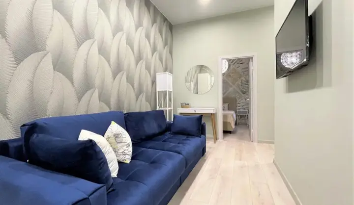 Санкт-Петербург: СуткиСПб Литейный 49