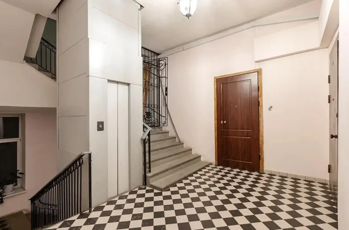 Санкт-Петербург: PiterApartments (ПитерАпартментс) на набережной реки Фонтанки 28