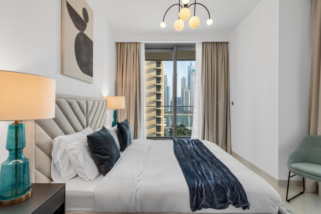Дубай: Апартаменты Beach Isle Tower 1 Спальня