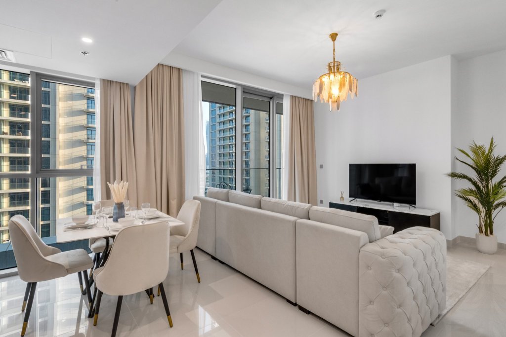Дубай: Апартаменты Beach Isle Tower 1 Спальня