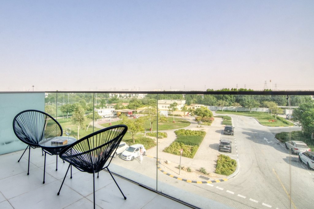 Дубай: Апартаменты Welcome Home Студия в Damac Hills