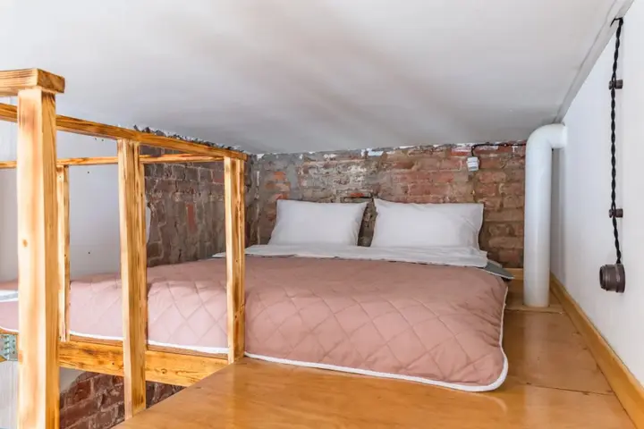 Санкт-Петербург: Апартаменты  Bikk*House на  Достоевского