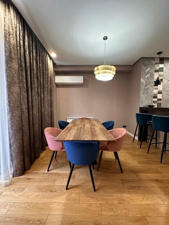 Ереван: Апартаменты 2 Bedroom Apt On Republic Square