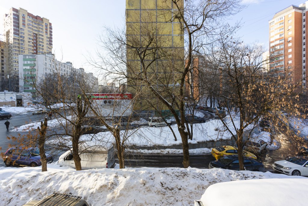 Москва: Квартира на Улице Клинская 8с1