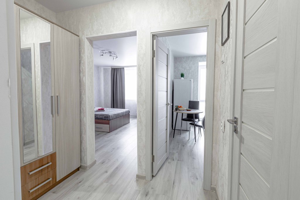 Смоленск: Квартира SmolSutki Нормандия-Неман 29