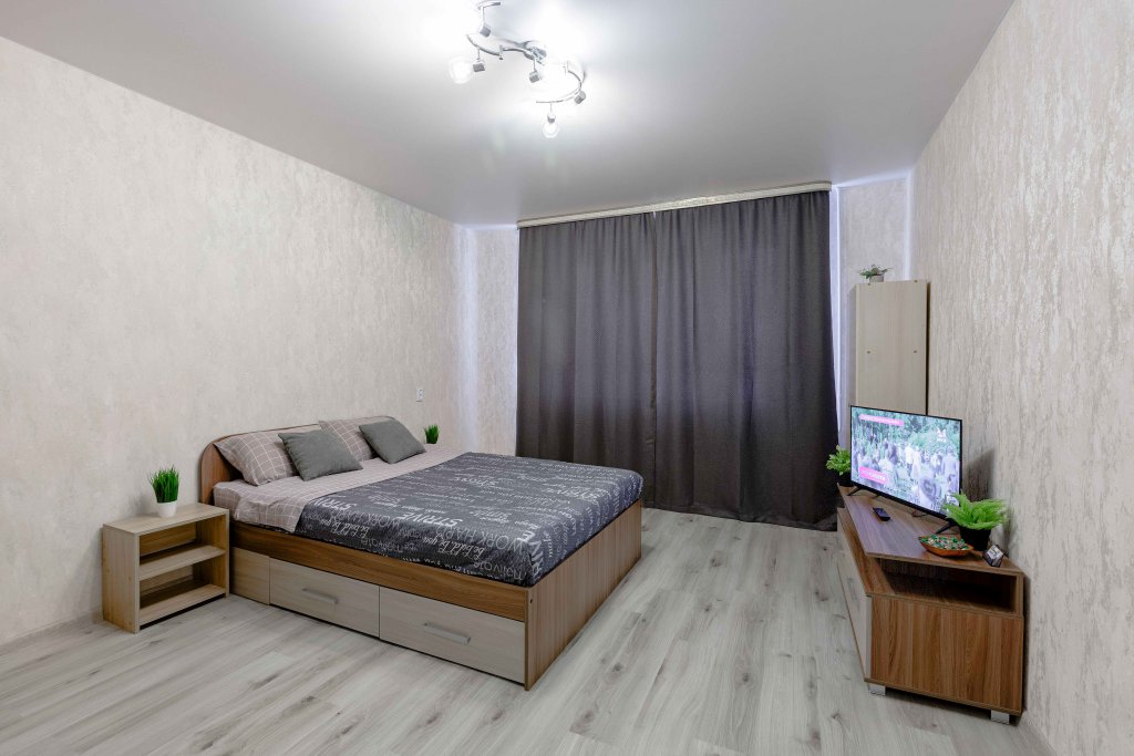 Смоленск: Квартира SmolSutki Нормандия-Неман 29
