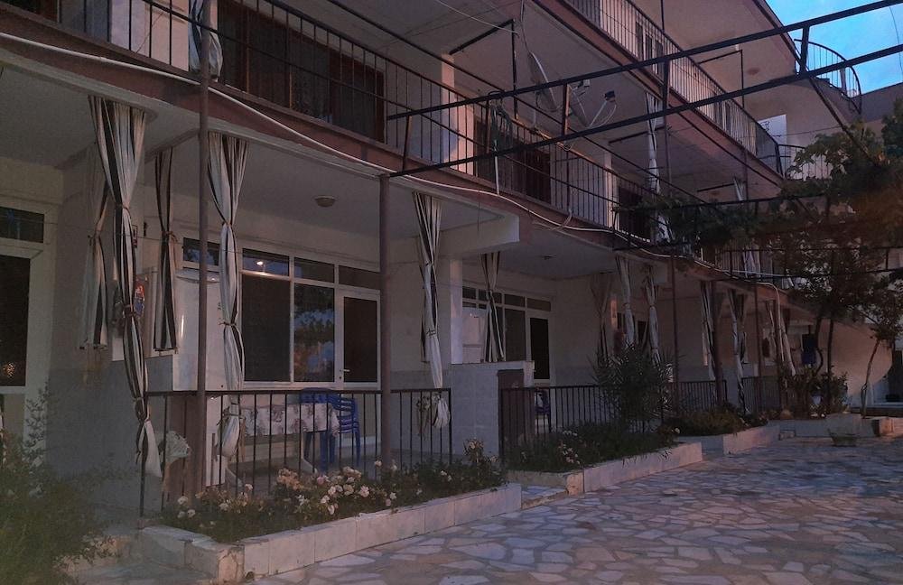 Памуккале: Ноtel Pamukkale Batu Termal