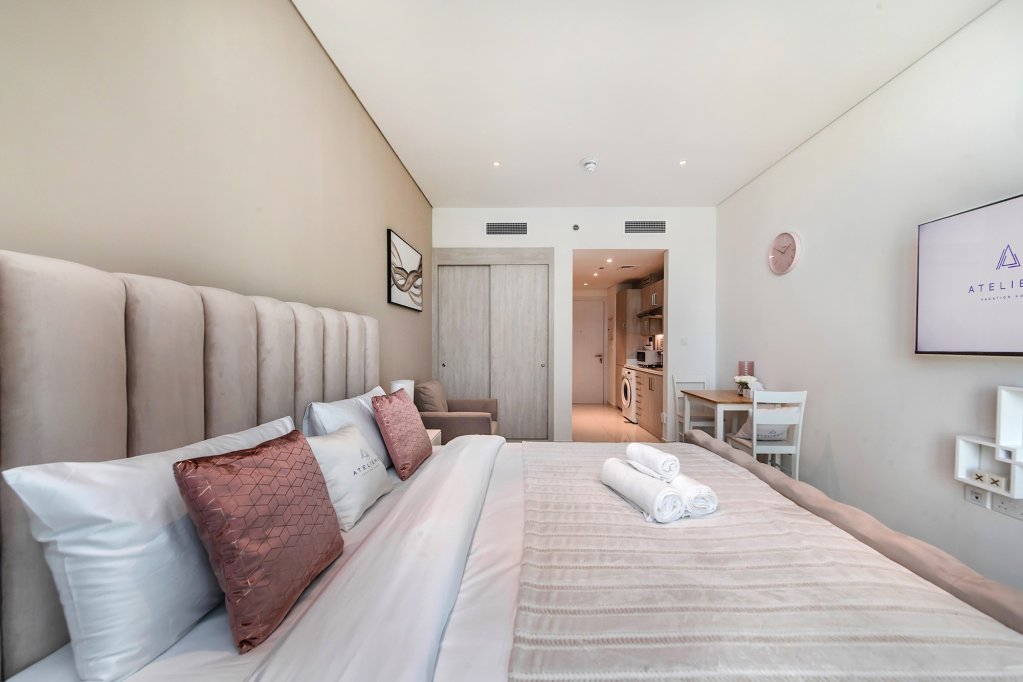 Дубай: Апартаменты Beautiful studio in Seven Palm