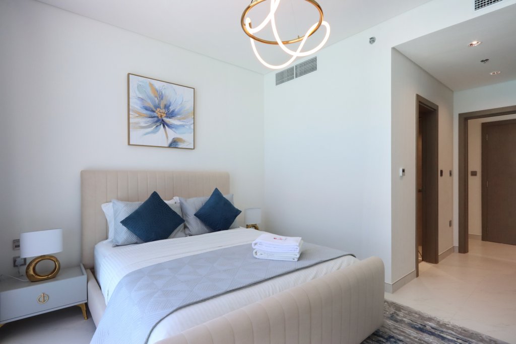 Дубай: Апартаменты Panoramic 2BR with Lagoon view at District One