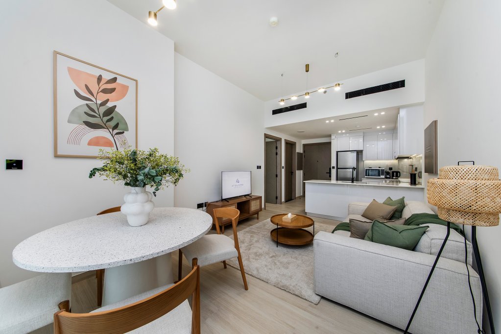 Дубай: Апартаменты Wonderful 1BR in Binghatti Crescent