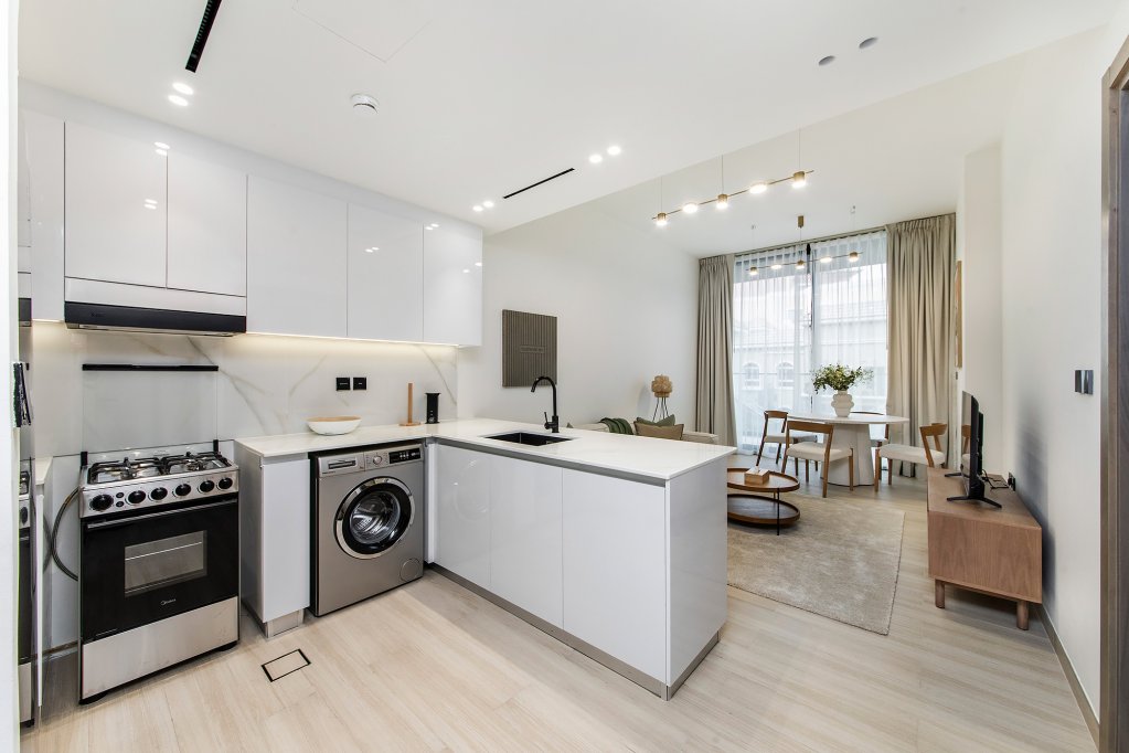 Дубай: Апартаменты Wonderful 1BR in Binghatti Crescent