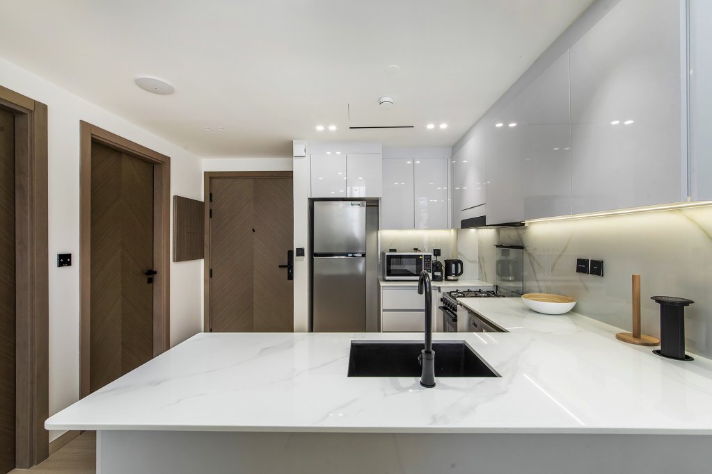 Дубай: Апартаменты Wonderful 1BR in Binghatti Crescent