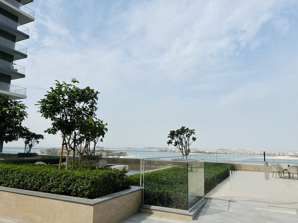 Дубай: Апартаменты Stonetree Beach Isle Tower 2