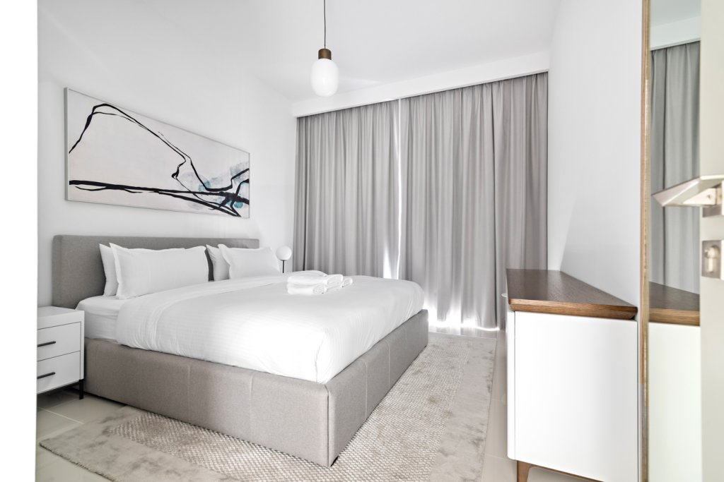 Дубай: Апартаменты Stonetree Beach Isle Tower 2
