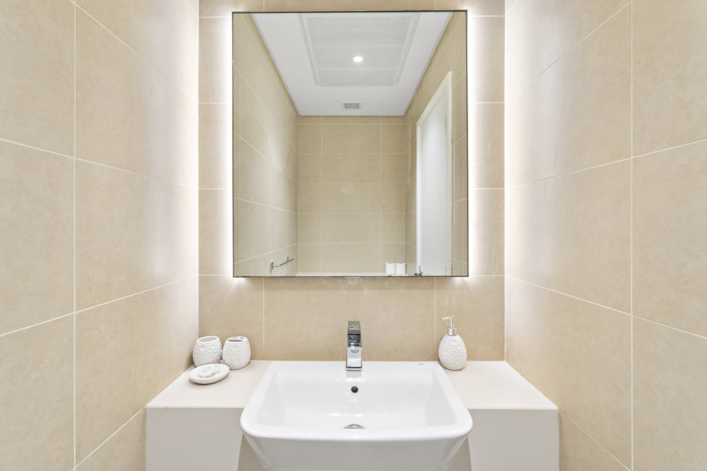 Дубай: Апартаменты Stonetree Marina Gate 1