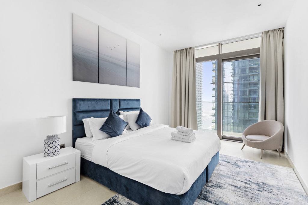 Дубай: Апартаменты Stonetree Marina Gate 1