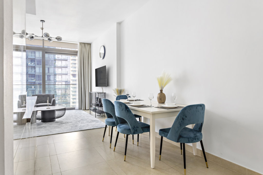 Дубай: Апартаменты Stonetree Marina Gate 1