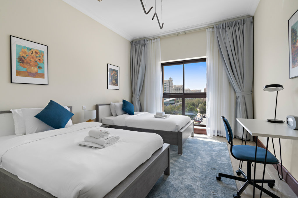 Дубай: Апартаменты StoneTree Stylish 2BR Beach Access at Fairmont