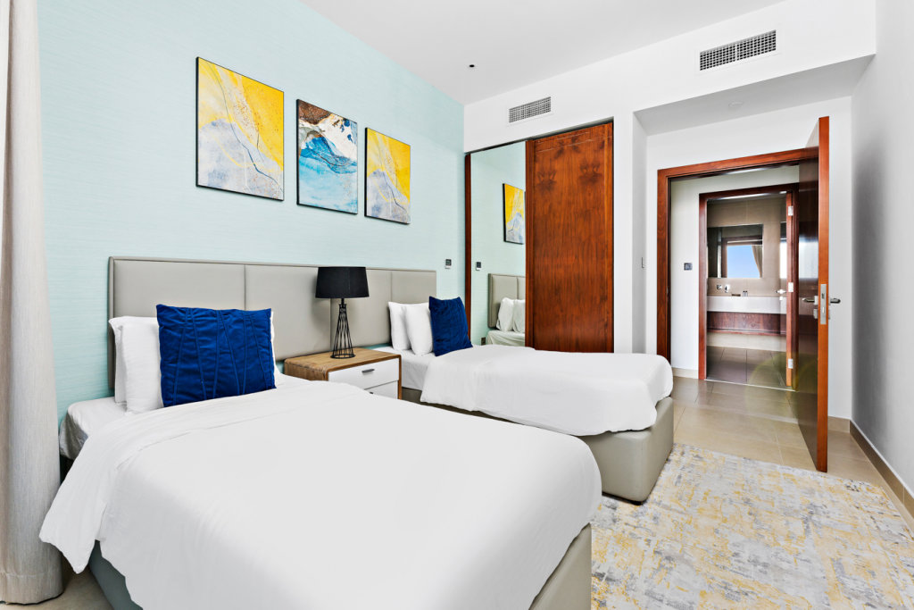 Дубай: Апартаменты Stonetree Marina Gate 2