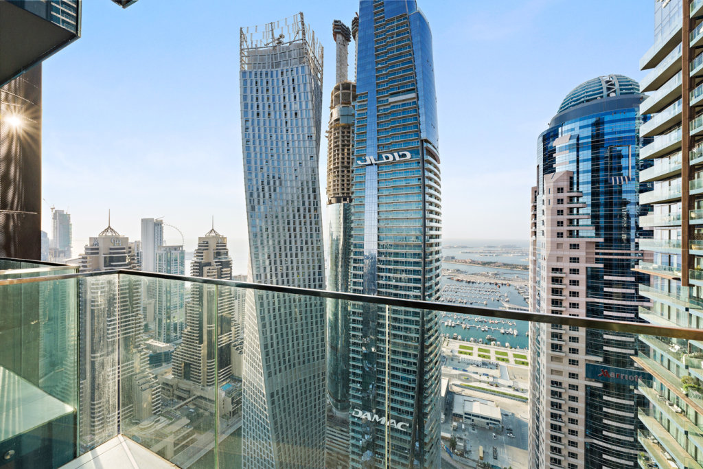 Дубай: Апартаменты Stonetree Marina Gate 2