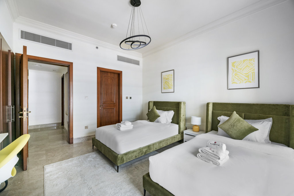 Дубай: Апартаменты Stonetree The Residences North