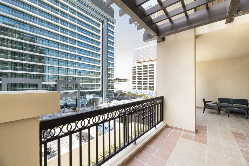 Дубай: Апартаменты Stonetree The Residences North