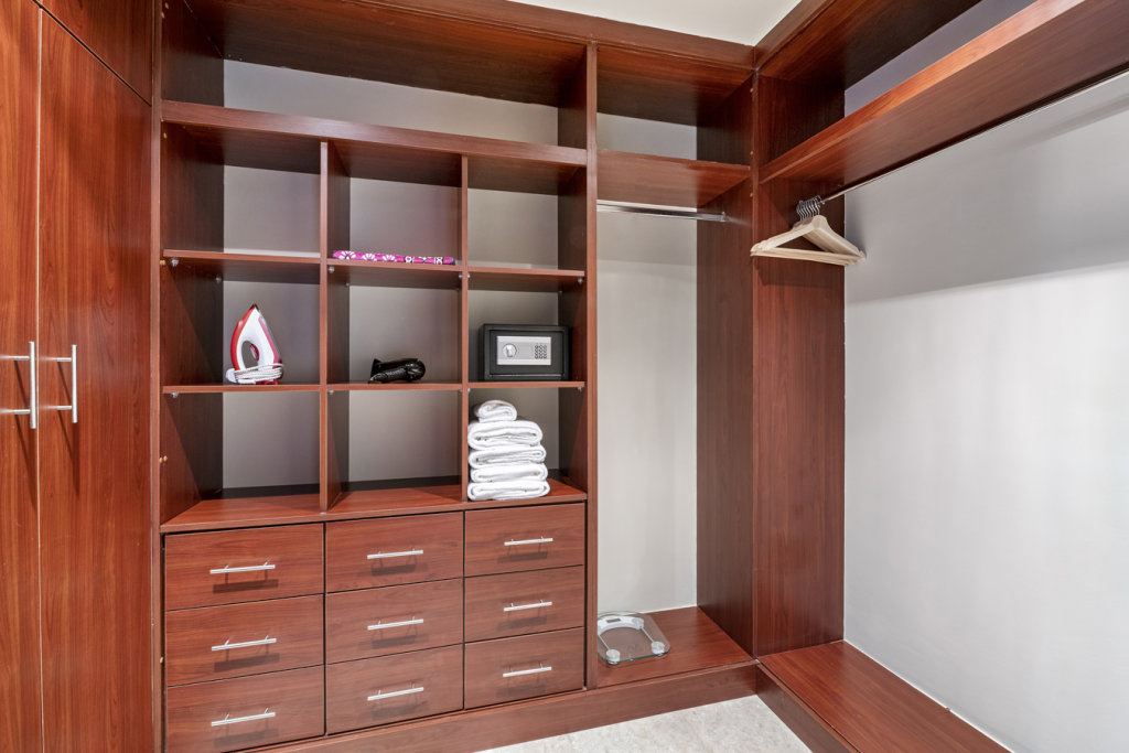 Дубай: Апартаменты Stonetree The Residences North