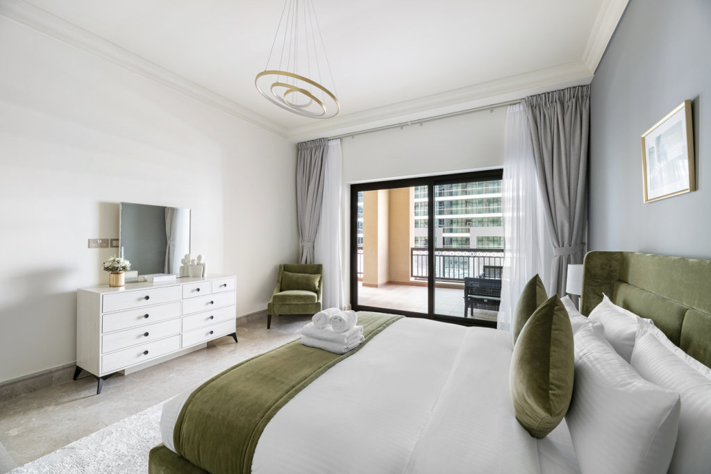 Дубай: Апартаменты Stonetree The Residences North