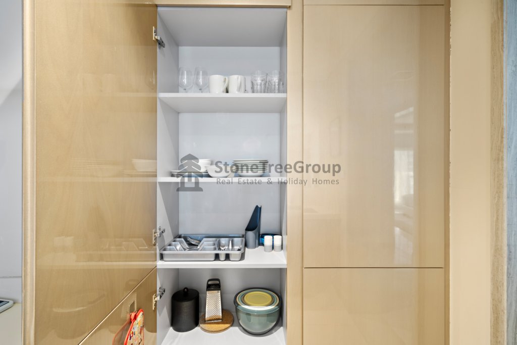 Дубай: Апартаменты Stonetree Damac Towers by Paramount (D)