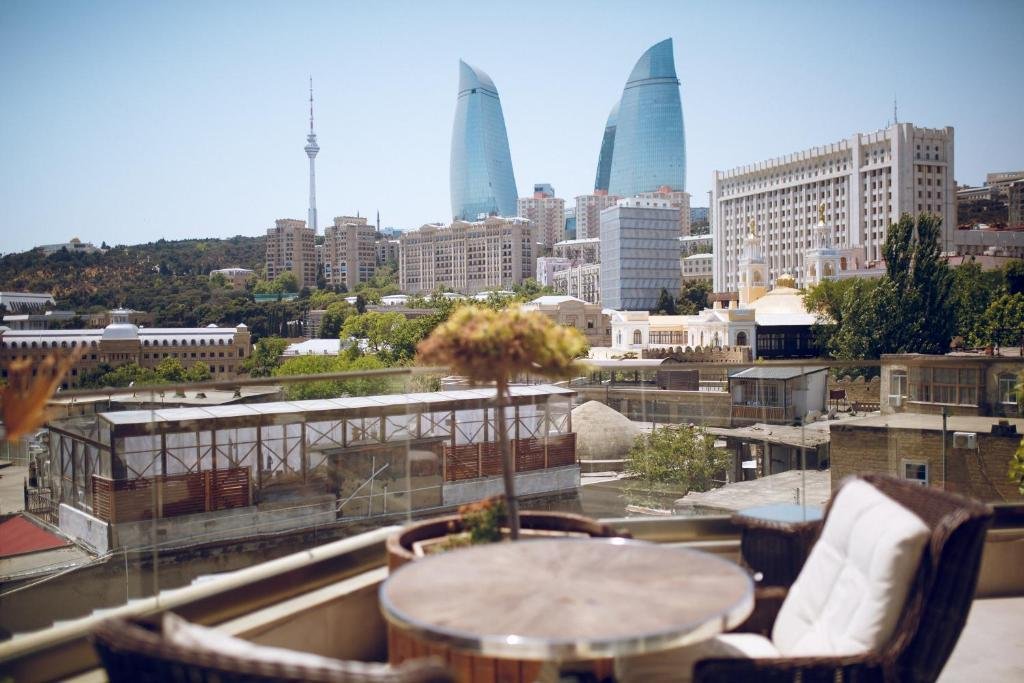 Баку: Shirvanshah Hotel (Ширваншах)